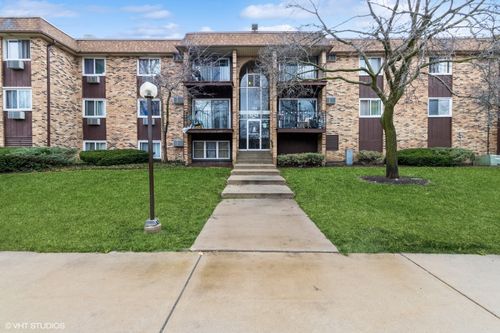 112-705 Heritage Drive, Hoffman Estates, IL, 60169 | Card Image