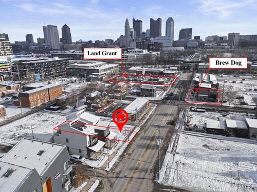 498 W Town St, Columbus, OH, 43215-4032 | Card Image