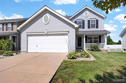 330 Wabash Woods Way, O Fallon, MO, 63366-2661 | Card Image