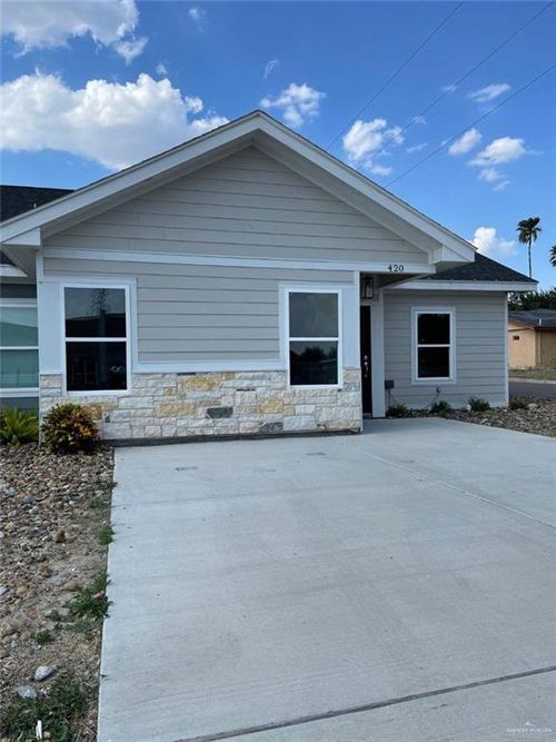 424 3 1/2 St, La Joya, TX, 78560 | Card Image