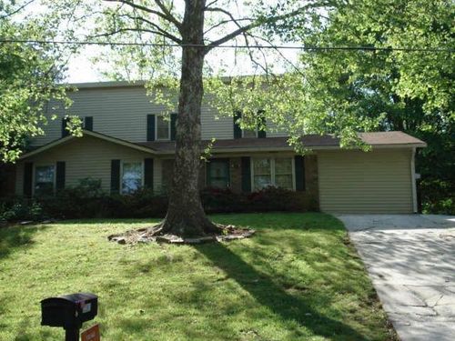 3381 Griffin Ter Se, Smyrna, GA, 30082-2533 | Card Image