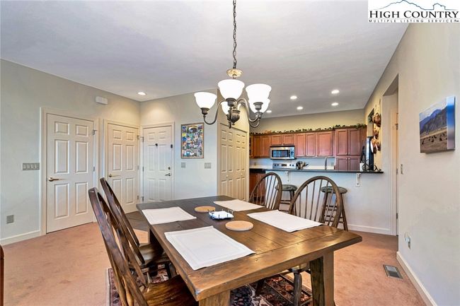 10C - 146 Pleasant Vw, Condo with 2 bedrooms, 2 bathrooms and null parking in Sugar Mountain NC | Image 6