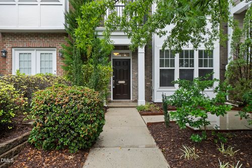 10116 Glen Autumn Rd, Raleigh, NC, 27617-4831 | Card Image