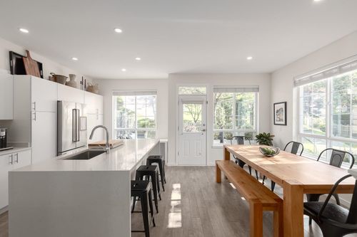 45-2200 Panorama Dr, Port Moody, BC, V3H5M2 | Card Image