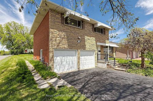 344 Rossland Rd E, Oshawa, ON, L1G2X1 | Card Image