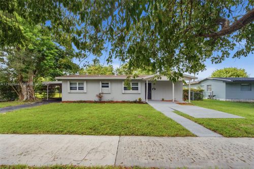 1450 Nw 175th St, Miami Gardens, FL, 33169 | Card Image