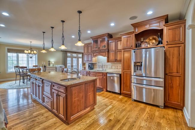 122 Fairway Acres Dr, Home with 7 bedrooms, 5 bathrooms and 3 parking in Dunmor KY | Image 29