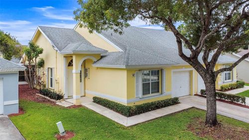 467 Se 20th Drive, Homestead, FL, 33033 | Card Image
