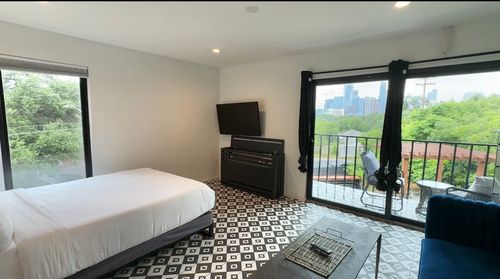 apt-204-201 Academy Dr, Austin, TX, 78704-1804 | Card Image