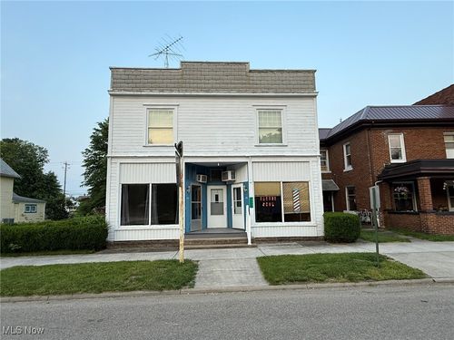 111 E Main St, Gnadenhutten, OH, 44629-9721 | Card Image
