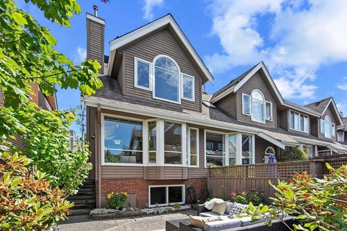 1-230 E Keith Road, North Vancouver, BC, V7L1V5 | Card Image