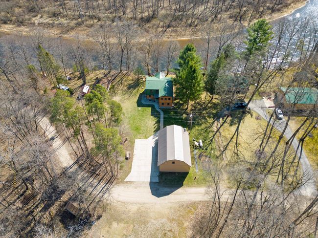 7952 Main St, House other with 3 bedrooms, 2 bathrooms and null parking in Newaygo MI | Image 11