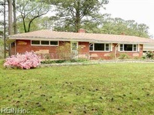 223 Valleau Rd, Norfolk, VA, 23502-4934 | Card Image