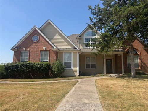 201 E Collom St, Decatur, TX, 76234-2227 | Card Image