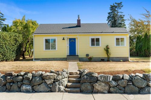 2702 Nevada St, Bellingham, WA, 98226-4620 | Card Image