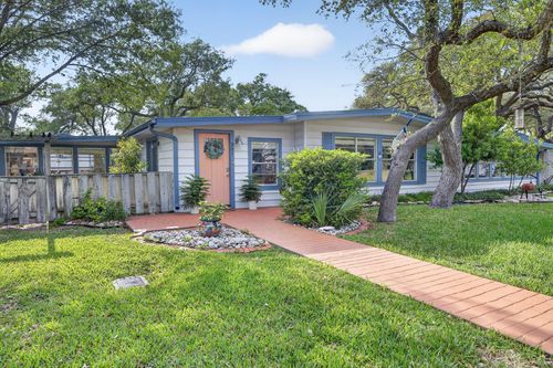 307 N 4th St, Fulton, TX, 78358 | Card Image