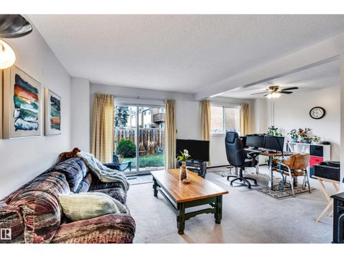 3314 130a Ave Nw, Edmonton, AB, T5A3K3 | Card Image