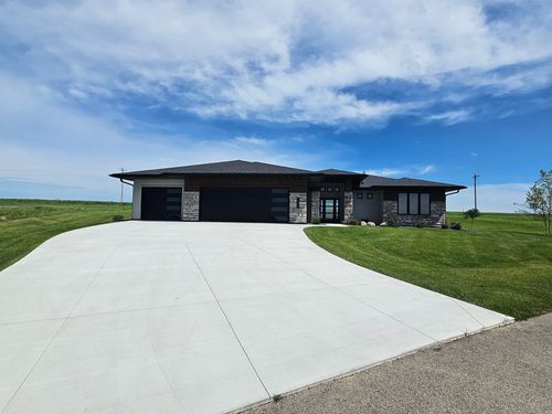 6653 Morgan Dr Nw, Byron, MN, 55920-5503 | Card Image