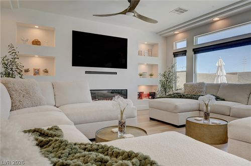 9758 Hawk Crest St, Las Vegas, NV, 89141-8600 | Card Image