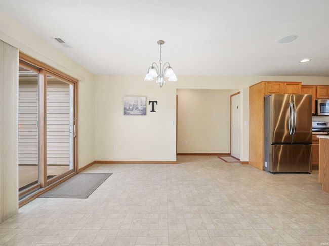 1224 E Edge Water Ct, House other with 3 bedrooms, 3 bathrooms and null parking in Decatur IN | Image 14