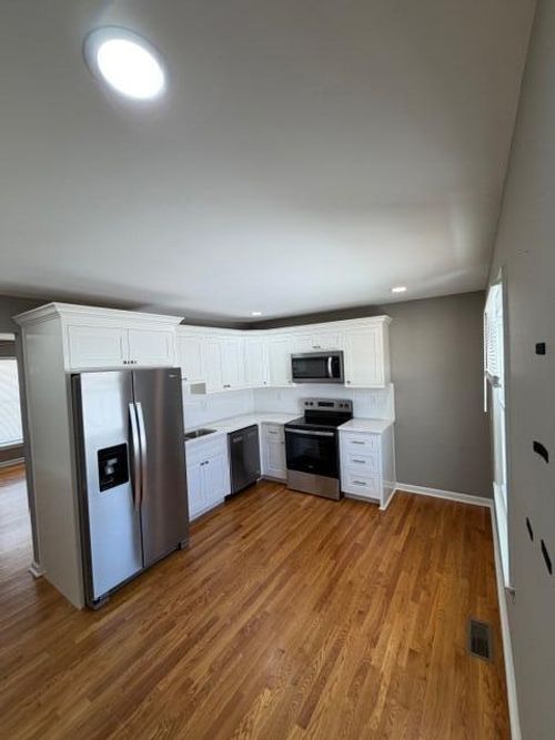 1208 Crosby Ct, Lexington, KY, 40517-3001 | Card Image