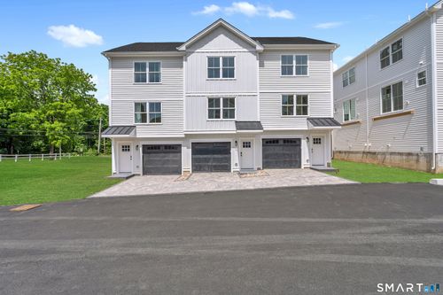 n3-843 North St, Milford, CT, 06461-2018 | Card Image