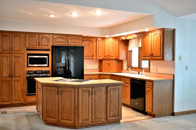 1029 University Dr, House other with 3 bedrooms, 2 bathrooms and null parking in Jasper IN | Image 9