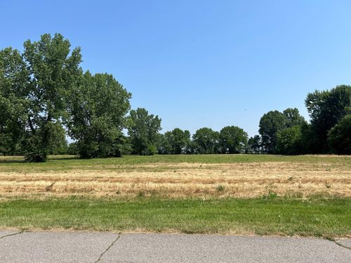 214 Center St, Ashley, OH, 43003-9757 | Card Image