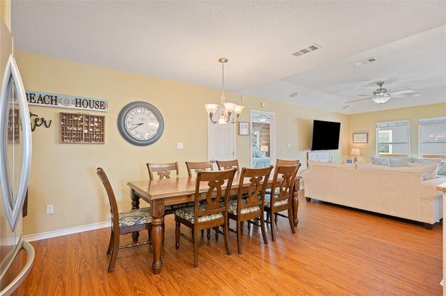 876 Kahla Dr, House other with 5 bedrooms, 2 bathrooms and 2 parking in Crystal Beach TX | Image 20