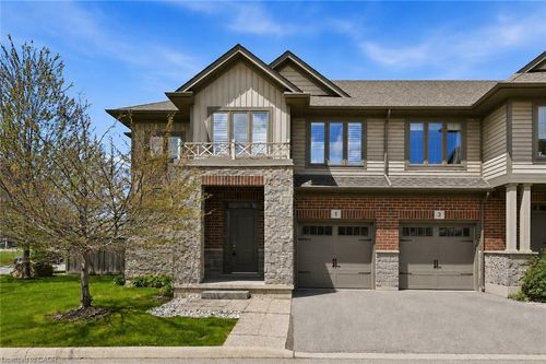 1 Southshore Cres, Stoney Creek, ON, L8E0J3 | Card Image