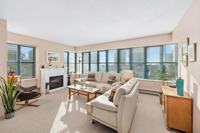 404 - 1555 Eastern Avenue, Condo with 2 bedrooms, 2 bathrooms and 1 parking in North Vancouver BC | Image 2