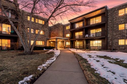 120-4120 Parklawn Ave, Edina, MN, 55435-4674 | Card Image