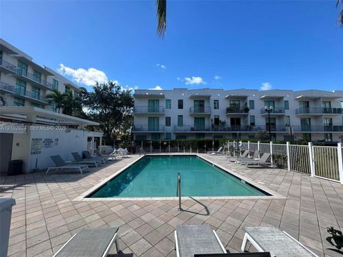 506-2100 Van Buren St, Hollywood, FL, 33020-7345 | Card Image