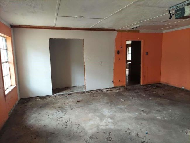 2704 Park Dr, House other with 3 bedrooms, 2 bathrooms and 2 parking in Marshall TX | Image 17