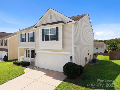 2873 Village Center Dr, Dallas, NC, 28034-9572 | Card Image