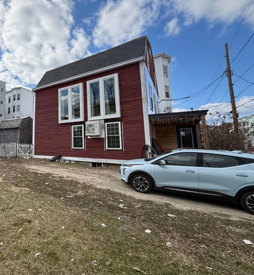 109 Shawmut Street, Lewiston, ME, 04240 | Card Image