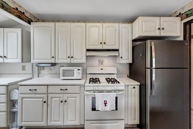 Kitchen | Image 7