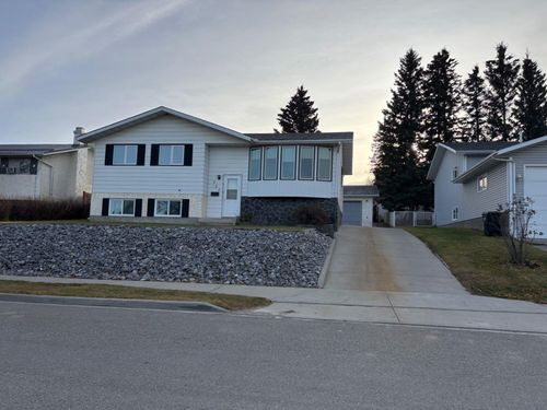 131 Collinge Rd, Hinton, AB, T7V1M1 | Card Image