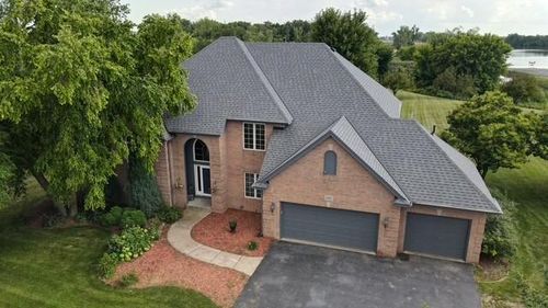 265 Mallard Dr, Shakopee, MN, 55379-9375 | Card Image