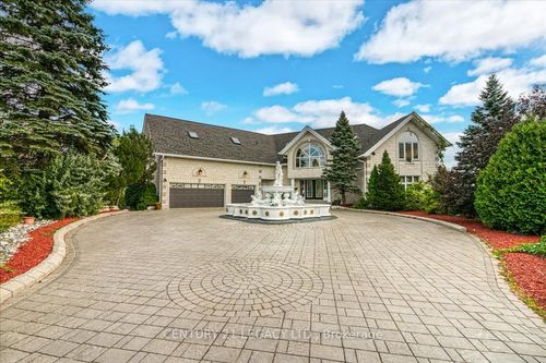 376 Maki Ave, Sudbury, ON, P3E2P2 | Card Image