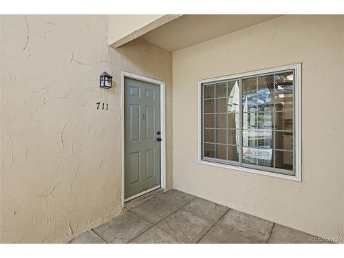 unit-711-8671 E Dry Creek Rd, Englewood, CO, 80112-2782 | Card Image
