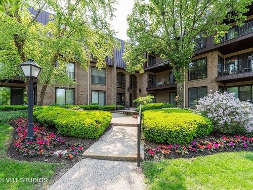 apt-209-2 The Court Of Harborside, Northbrook, IL, 60062-3226 | Card Image