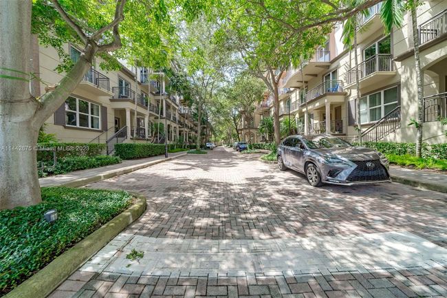 APT-305 - 2633 Ne 14 Th Ave, Condo with 2 bedrooms, 2 bathrooms and null parking in Wilton Manors FL | Image 30
