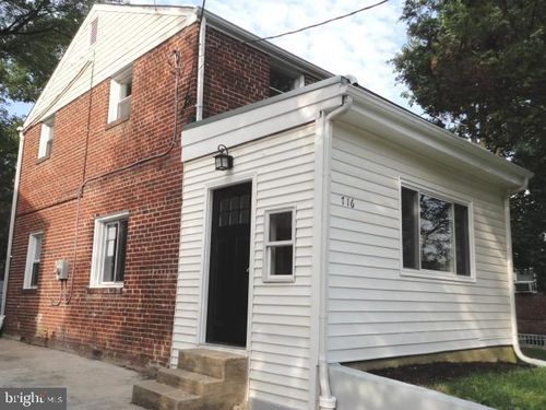 716 71st Ave, CAPITOL HEIGHTS, MD, 20743-1739 | Card Image