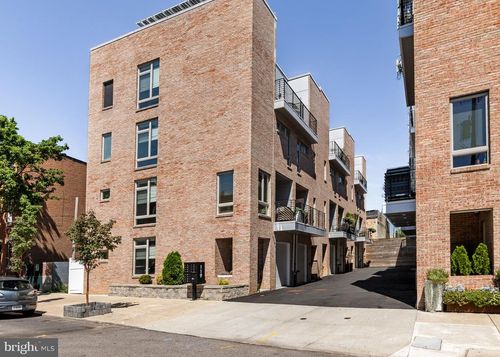 11-119 Greenwich St, PHILADELPHIA, PA, 19147-6134 | Card Image