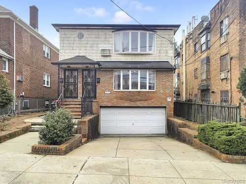130-18 60th Ave, Flushing, NY, 11355-5115 | Card Image