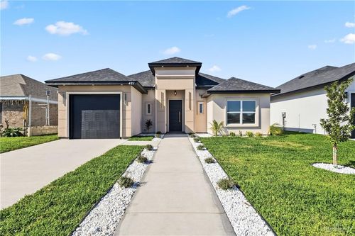 421 Serg Loop, Alamo, TX, 78516-7285 | Card Image