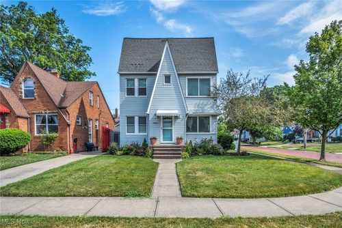 14602 Mitchell Ave, Cleveland, OH, 44111-3120 | Card Image