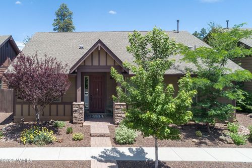 2944 S Camel Dr, Flagstaff, AZ, 86001-9183 | Card Image