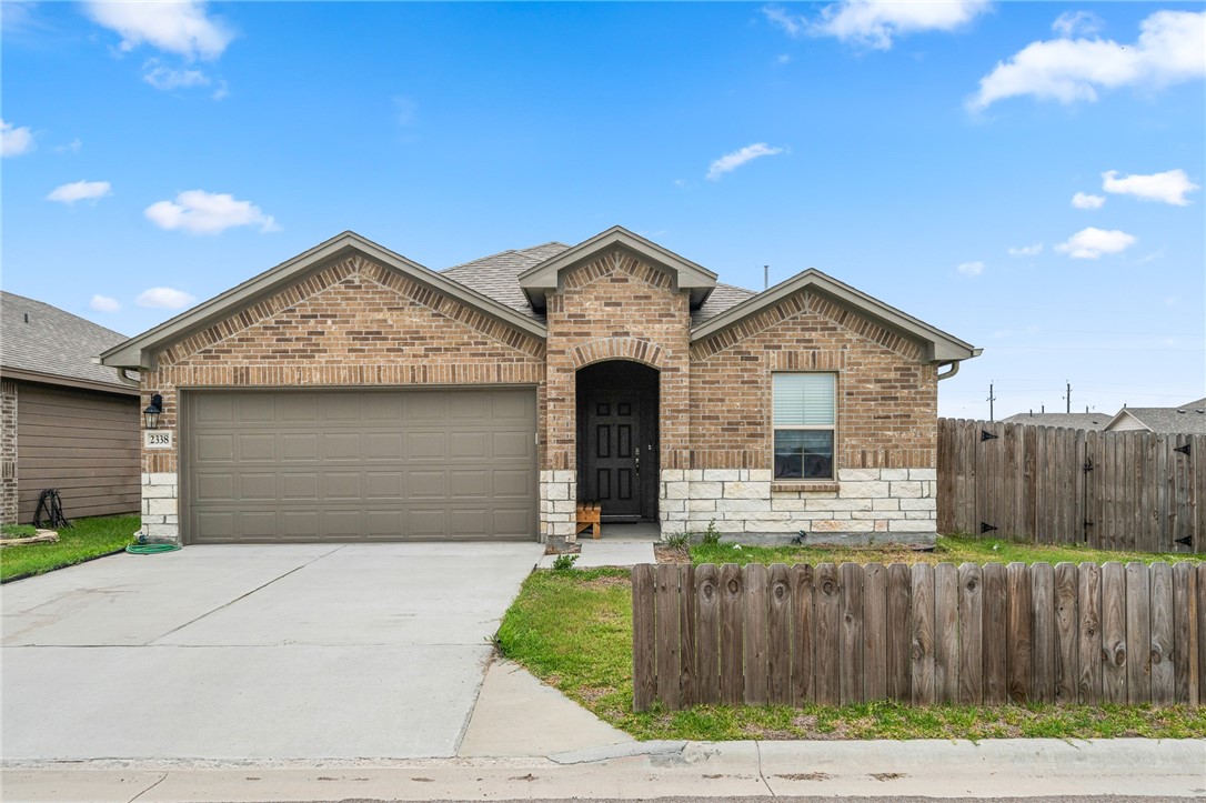Restful Ln, Corpus Christi, TX 78418